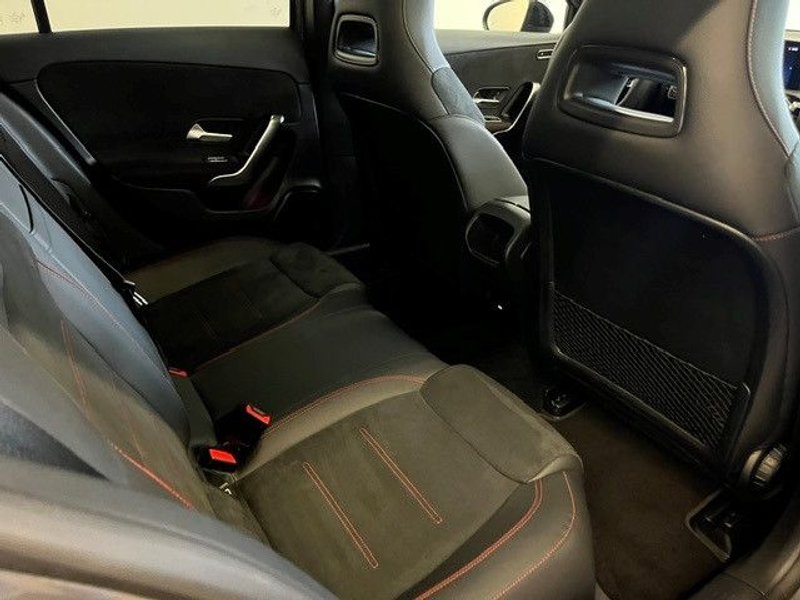 Mercedes-Benz A 250 e AMG-Line Panorama Distronic Keyless Go — photo 8