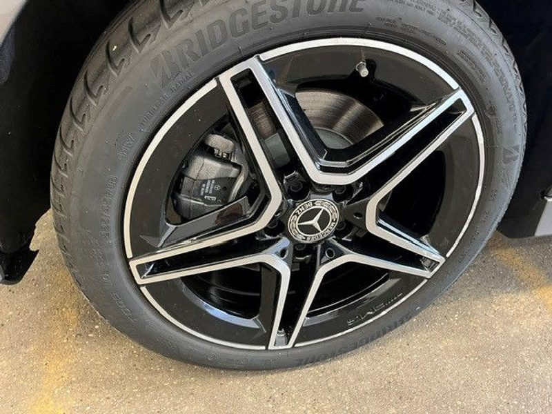 Mercedes-Benz A 250 e AMG-Line Panorama Distronic Keyless Go — photo 15
