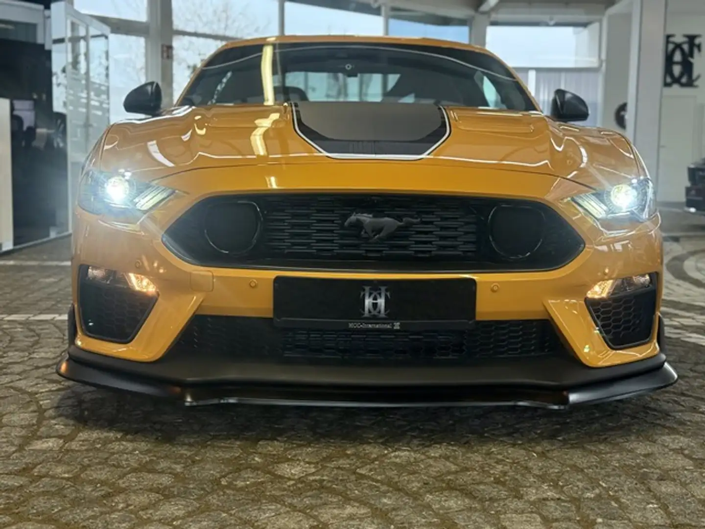 Ford Mustang Mach1 Handling pack |Frontkamera + PDC Orange - 2