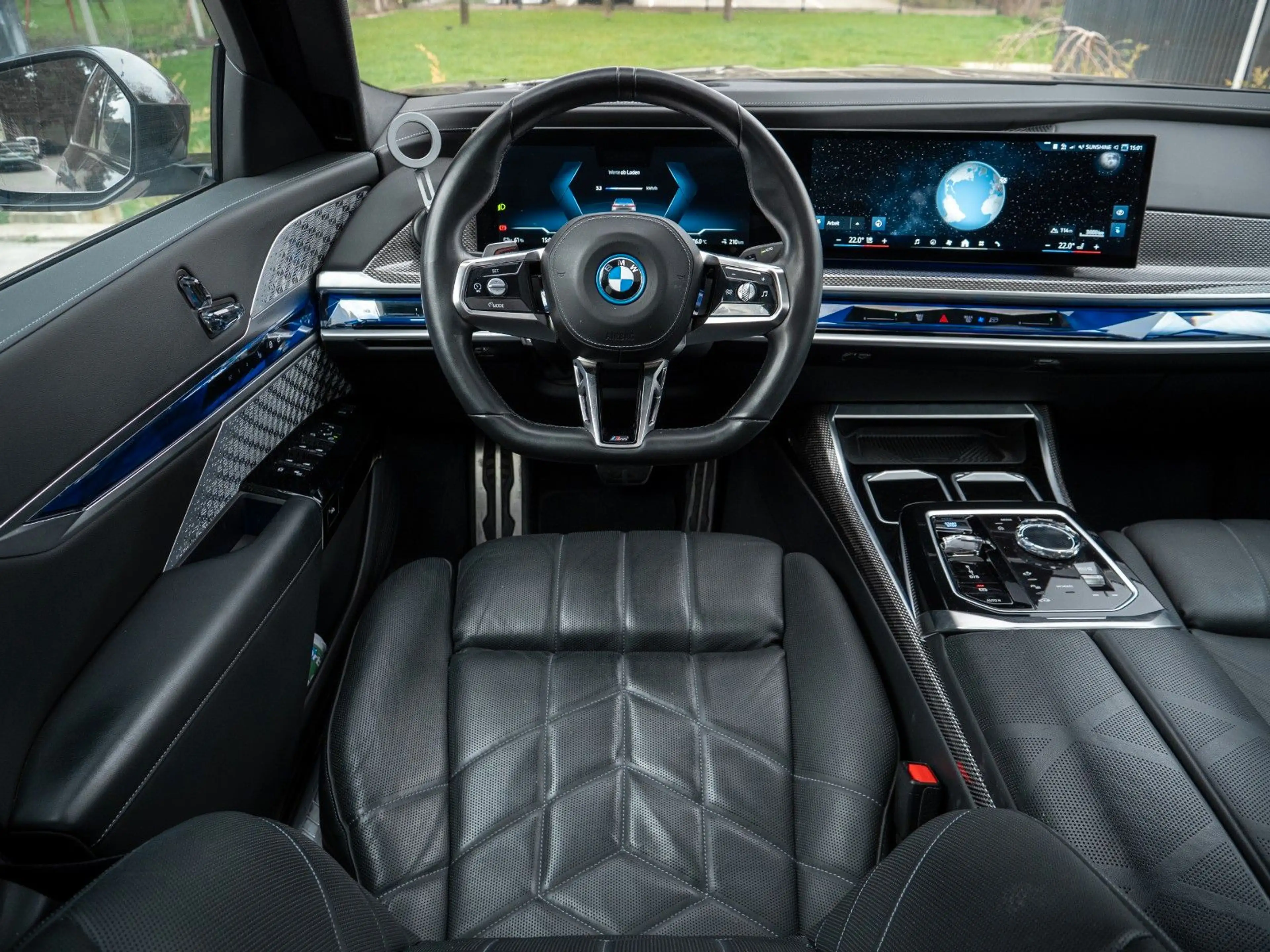 BMW i7 60 M SPORT.KRISTALL.TWO-TONE.TV.AUTOTÜR.FOND — photo 15