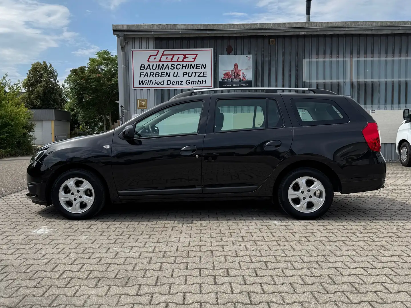 Dacia Logan MCV II Prestige inkl. 12 Monate Garantie Schwarz - 2