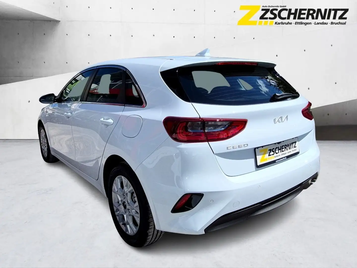 Kia Ceed / cee'd CEED 1.0T 100 PS VISION *NAVI*KAMERA*PDC* Weiß - 2