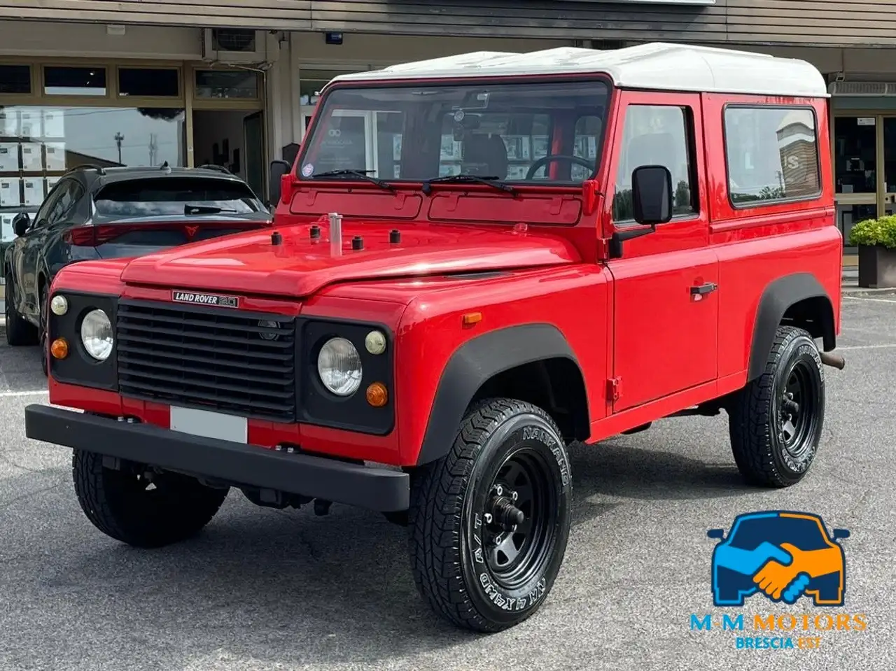 Land Rover Defender 2.5 90 ht restauro completo con garanzia 12-48 M, foto 1