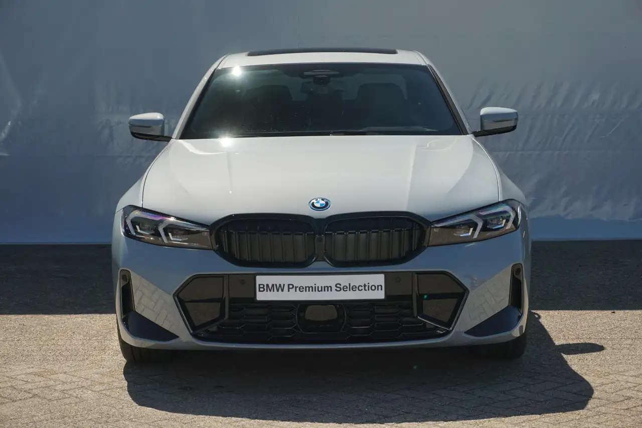 BMW 3 Series 2026