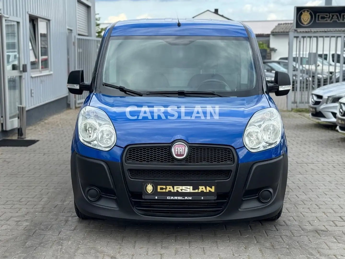 Fiat Doblo Kasten "LEDER+KLIMA+AHK+EURO 5+TÜV/AU NEU" Blau - 2