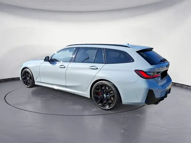 BMW 3 Series view 7