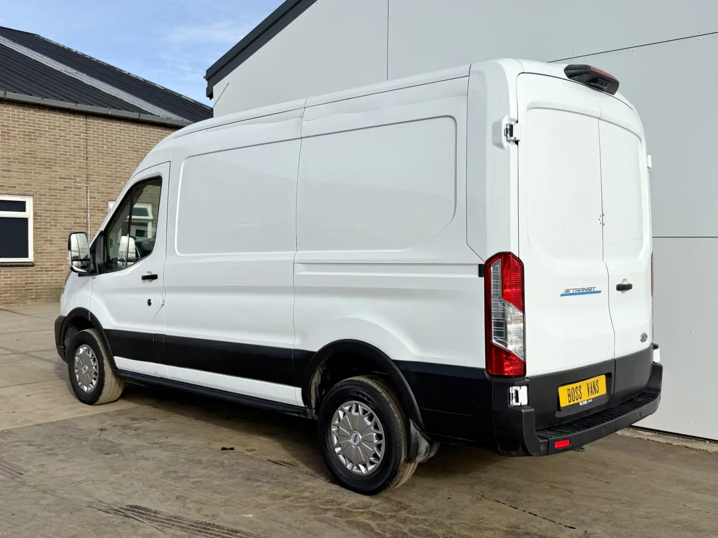 Ford E-Transit 390 75kWh 184PK 390 Elektrisch 75kWh 334km WLTP BE Blanc - 2