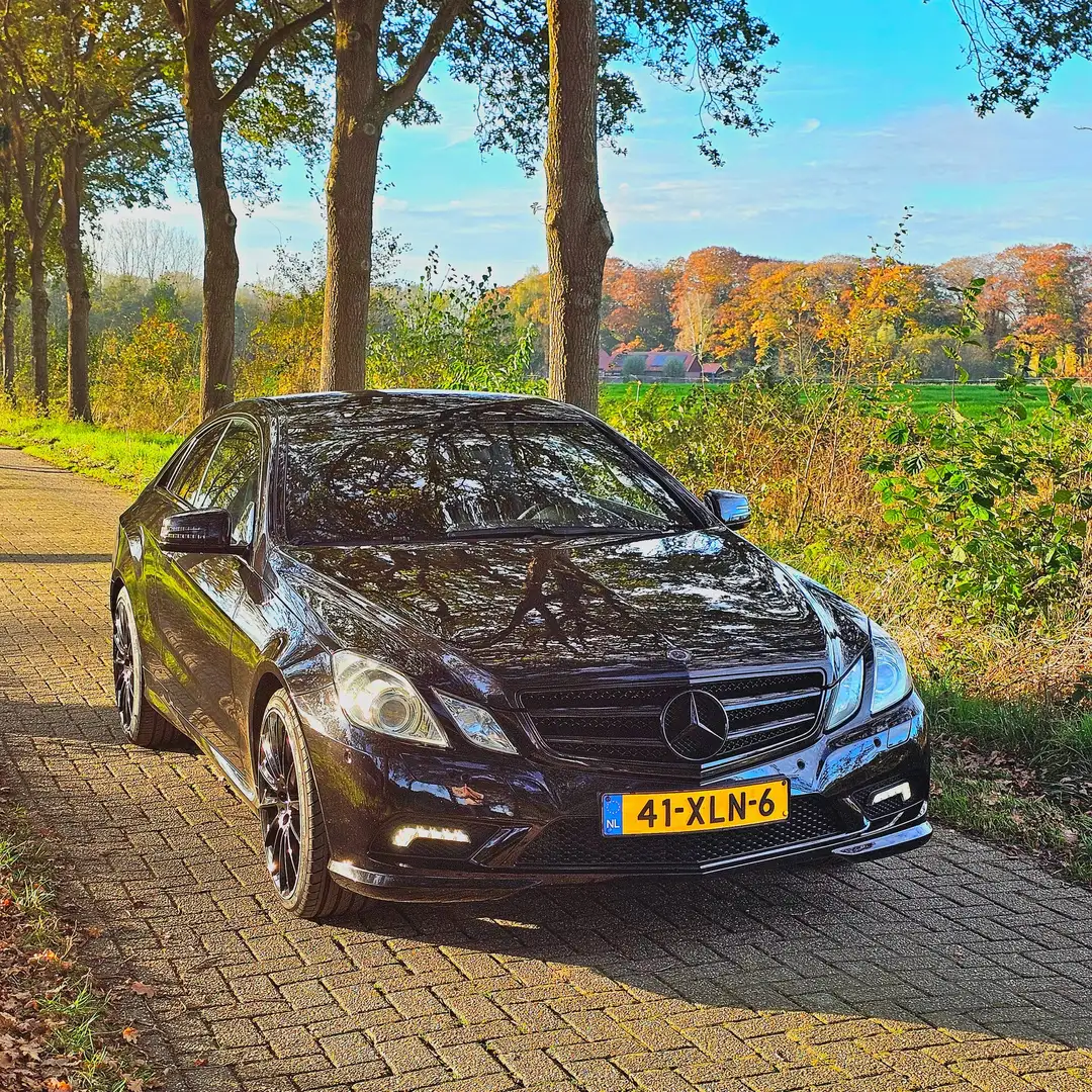 Mercedes-Benz E 350 Elegance Zwart - 1