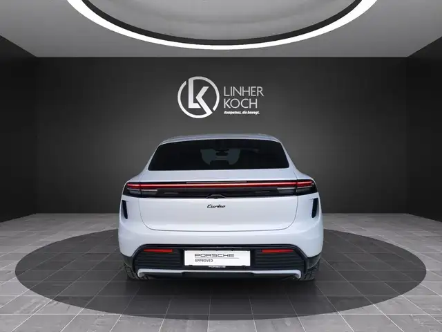 Porsche Macan Turbo ''HeadUp+AHV+PANO+SITZLÜFTUNG'' Ansicht 4