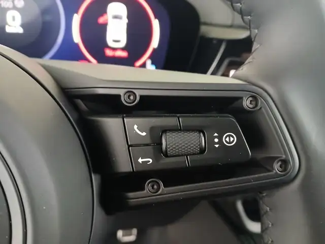 Porsche Macan Turbo ''HeadUp+AHV+PANO+SITZLÜFTUNG'' Ansicht 17