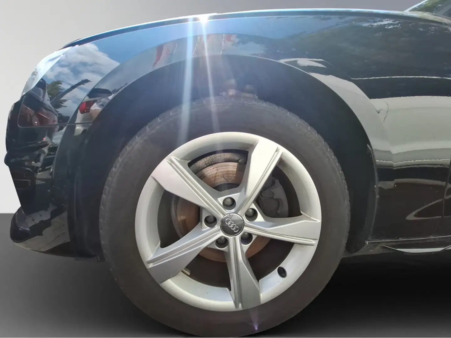 Audi A4 Avant Advanced 35 TDI, Assistenzpaket Stadt & Tour, Navi, LED Schwarz - 2