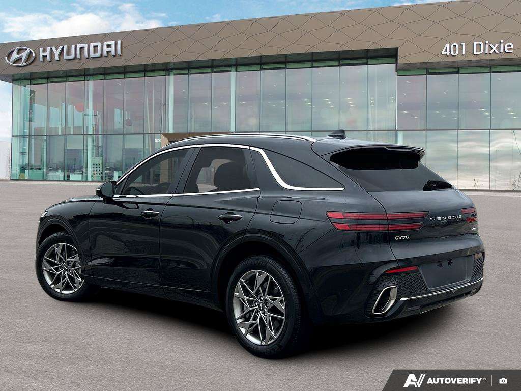 2024 Genesis GV70