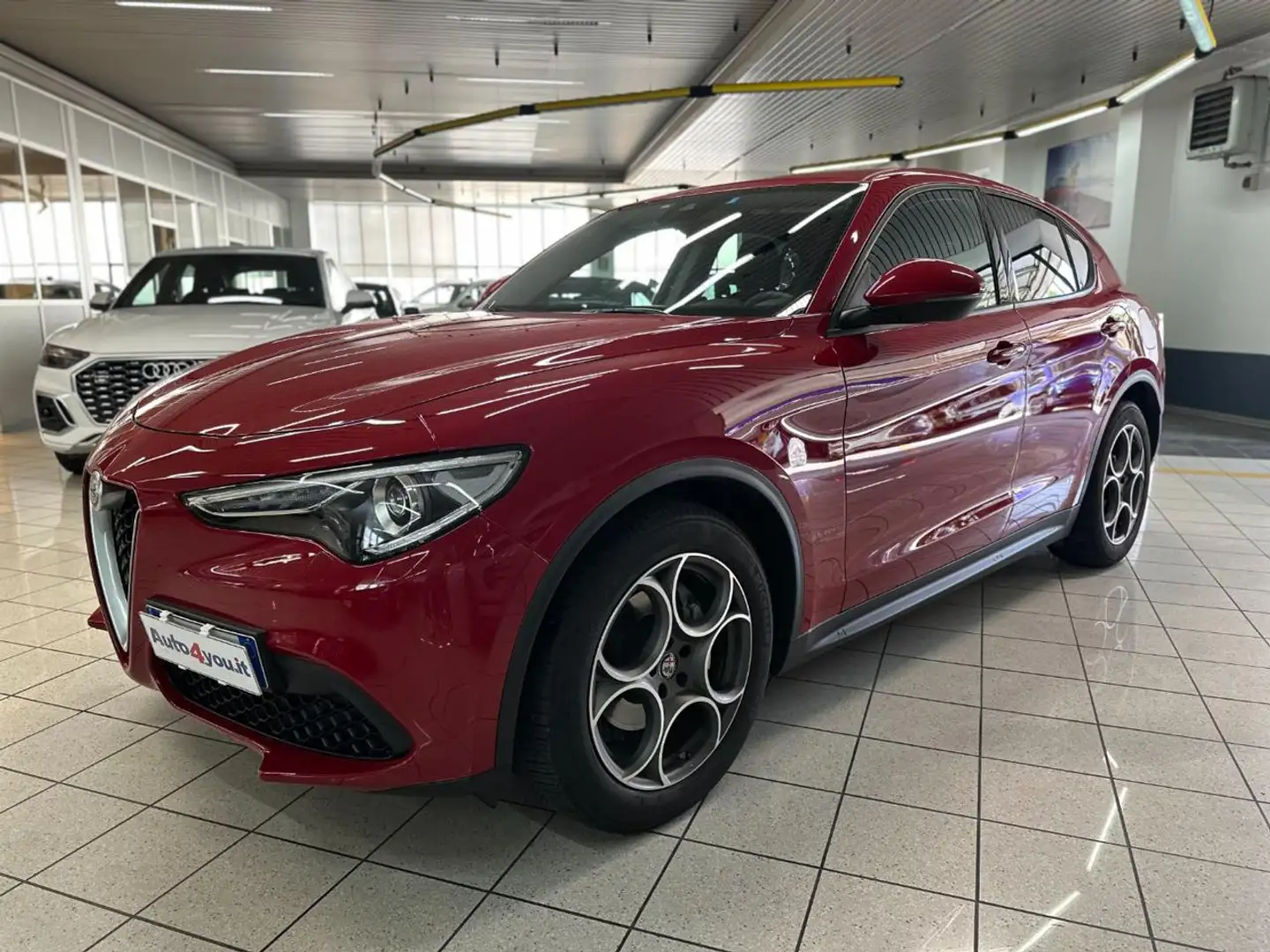 Alfa Romeo Stelvio 2.2 Turbodiesel 160 CV AT8 RWD Sport-Tech UNI PROP Rood - 2