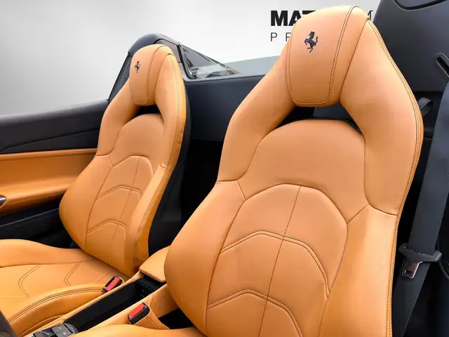 Ferrari 488 view 4