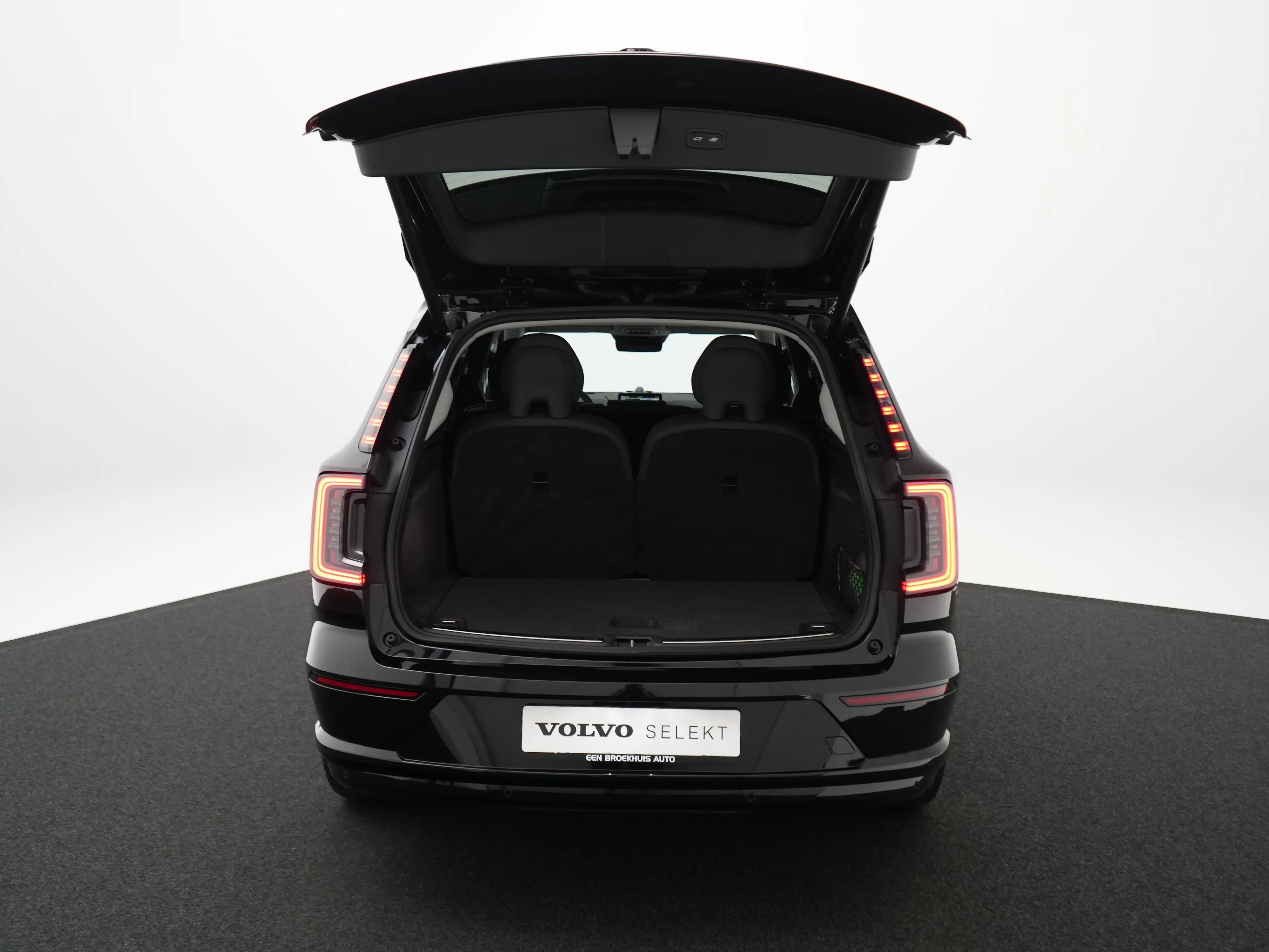 Volvo EX90 Twin Performance Ultra 7p. 111 kWh | Luchtvering | — photo 14