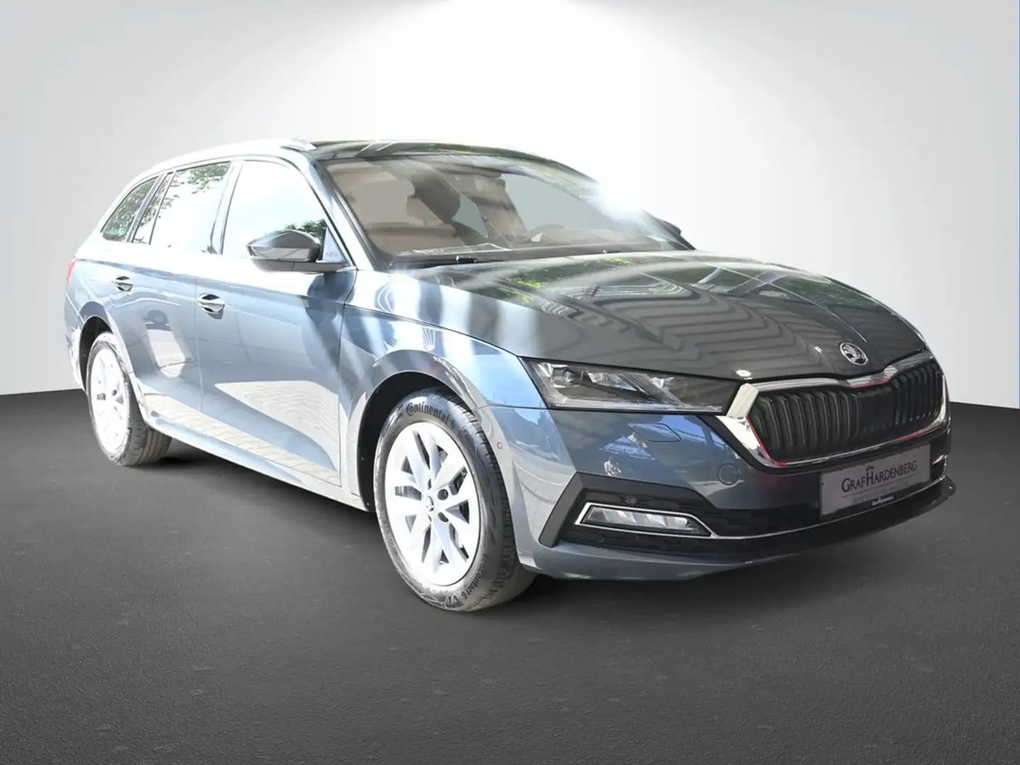 Skoda Octavia Combi 2.0 TDI DSG Style Grau - 2