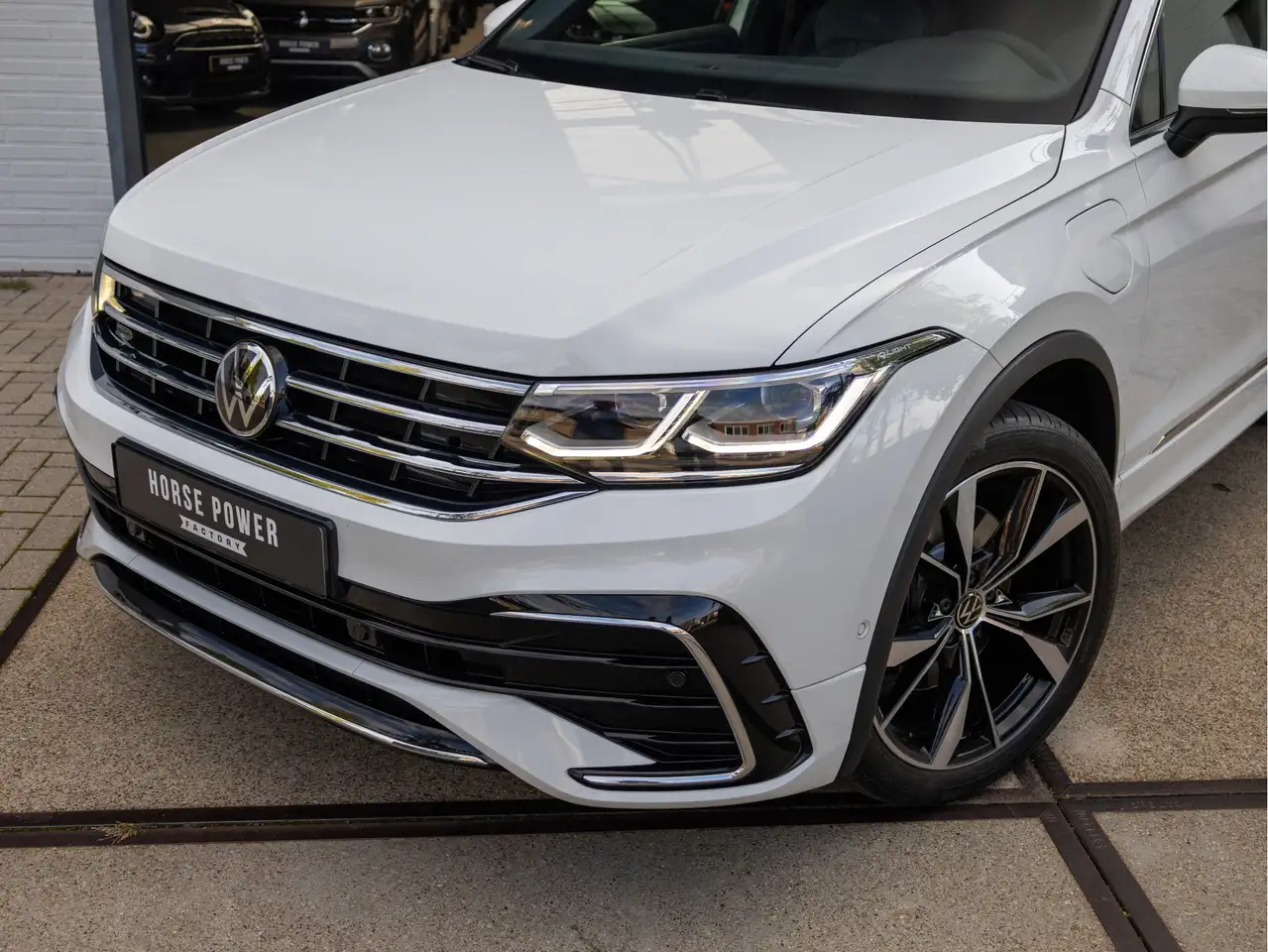Volkswagen Tiguan 1.4 TSI eHybrid R-Line Business+ *Pano IQ ACC, миниатюра 13