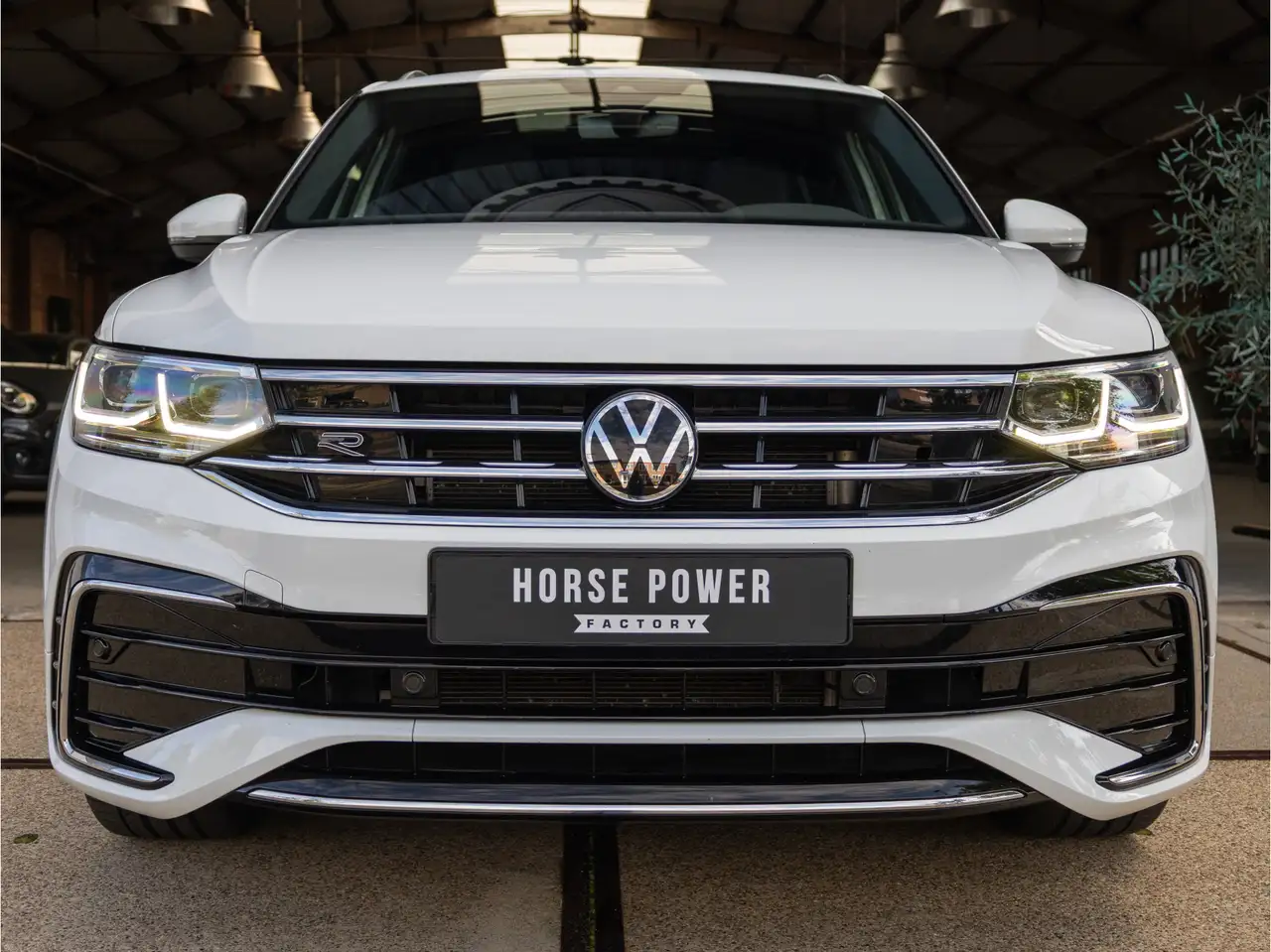 Volkswagen Tiguan 1.4 TSI eHybrid R-Line Business+ *Pano IQ ACC, миниатюра 10