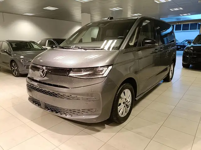 Volkswagen T7 Multivan Pacchetto Top