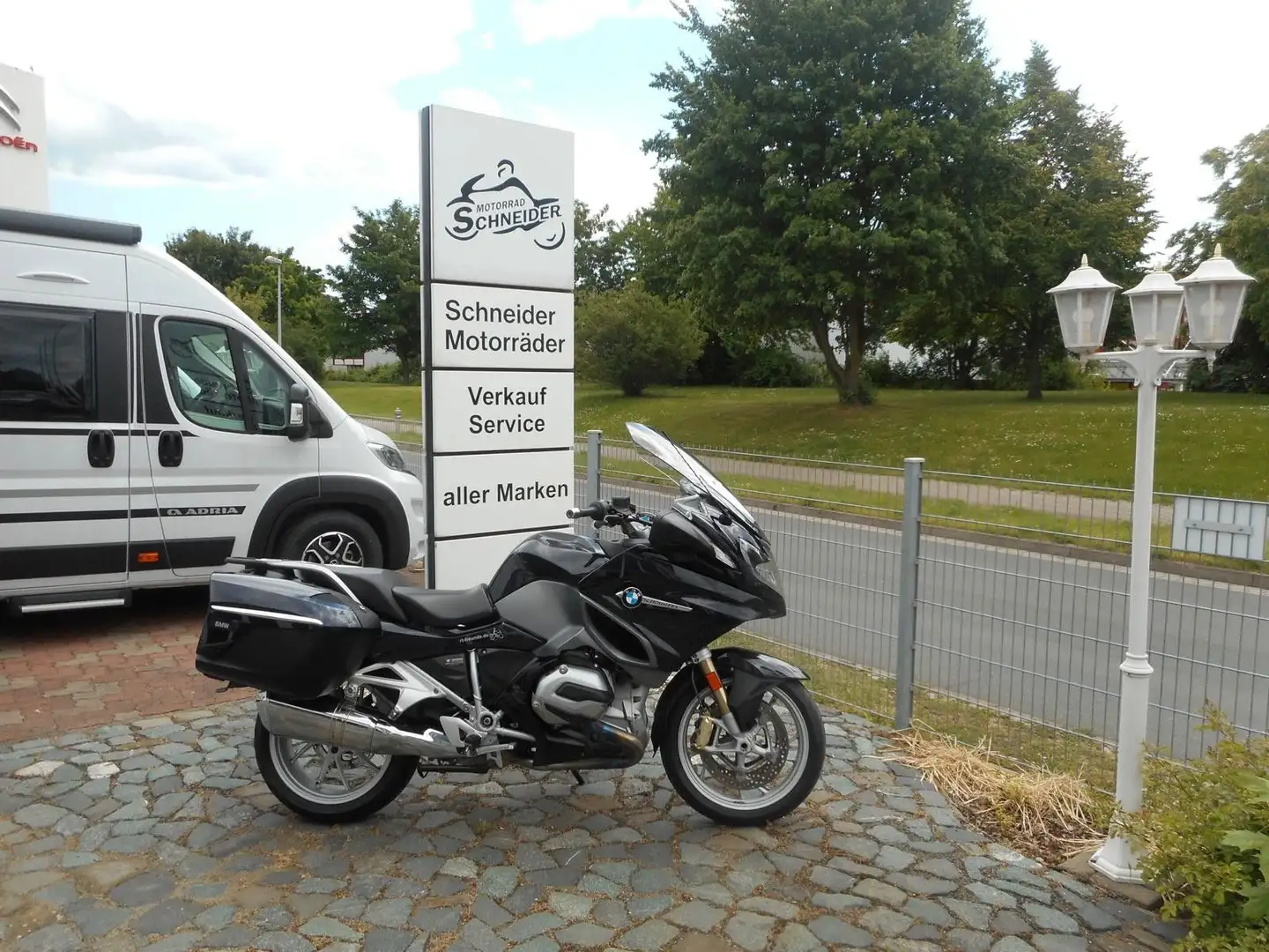BMW R 1200 RT Negro - 1