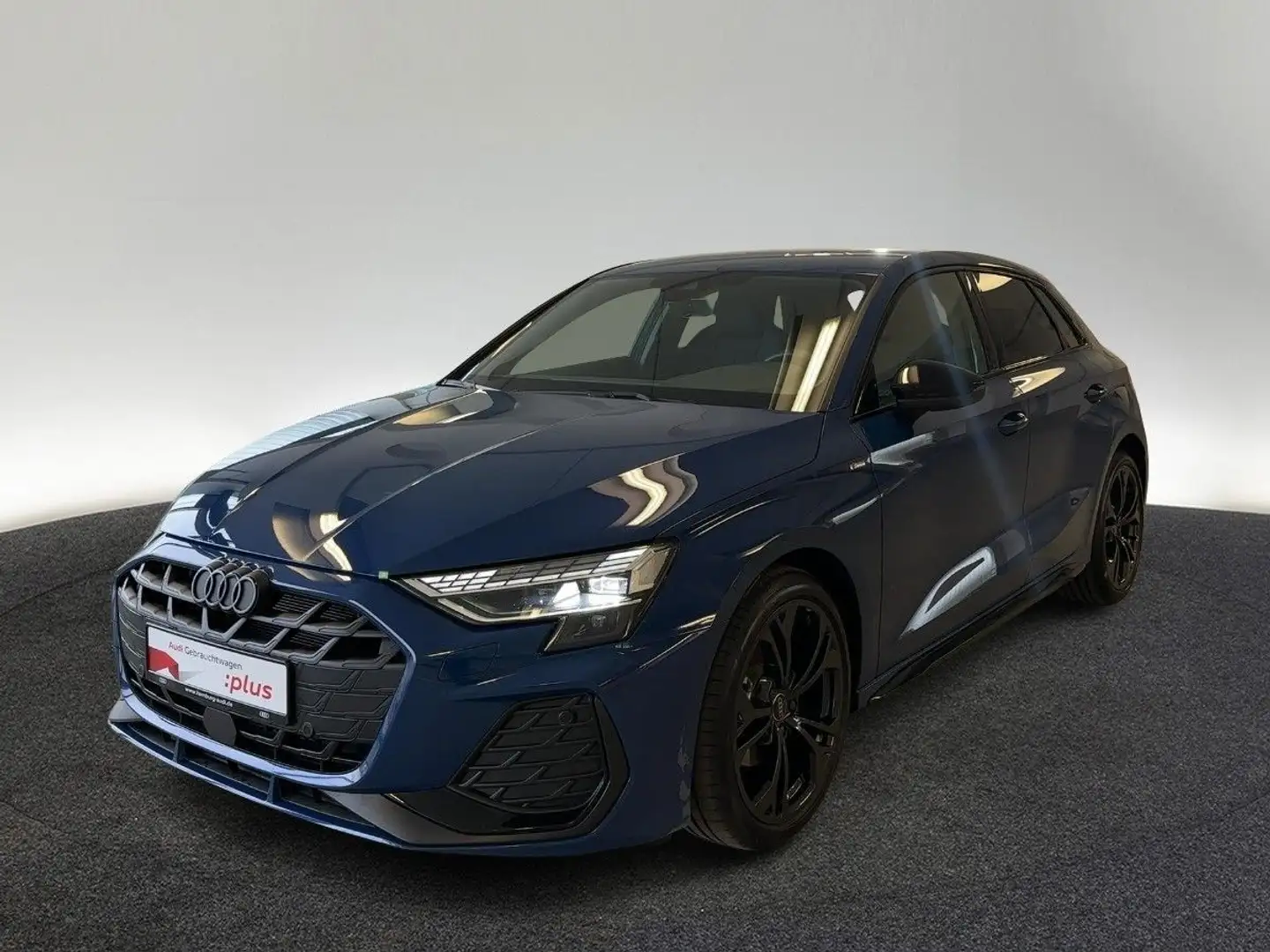 Audi A3 35 TFSI S line S tronic Navi Sound Blauw - 2