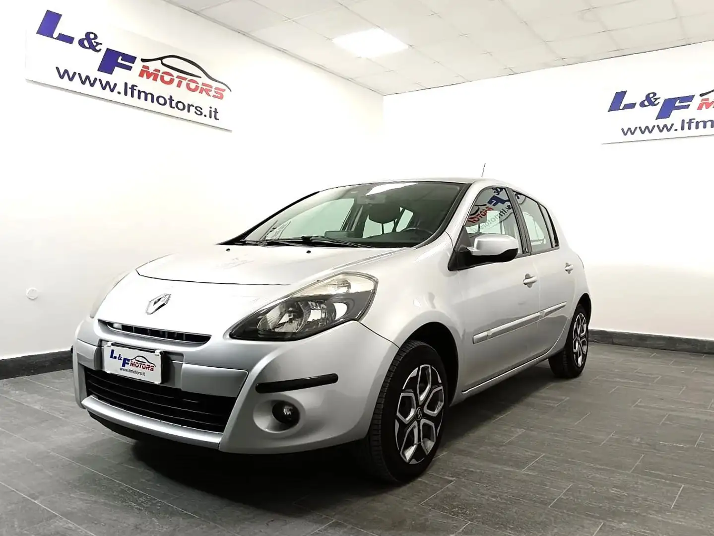 Renault Clio Clio 1.2 16V 5 porte 20th Anniversario Argento - 2