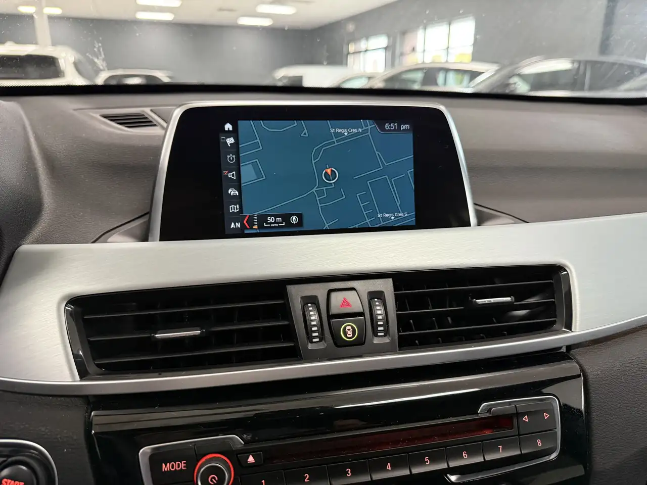 BMW X1 снимка BMW X1