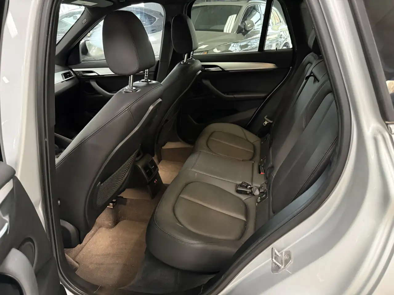 BMW X1 снимка BMW X1