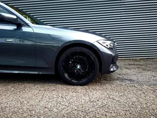 BMW M view 9