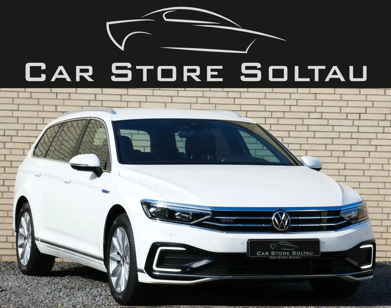 Volkswagen Passat Variant Passat GTE IQ-LED 360Cam Leder Standheizung AHK Weiß - 1