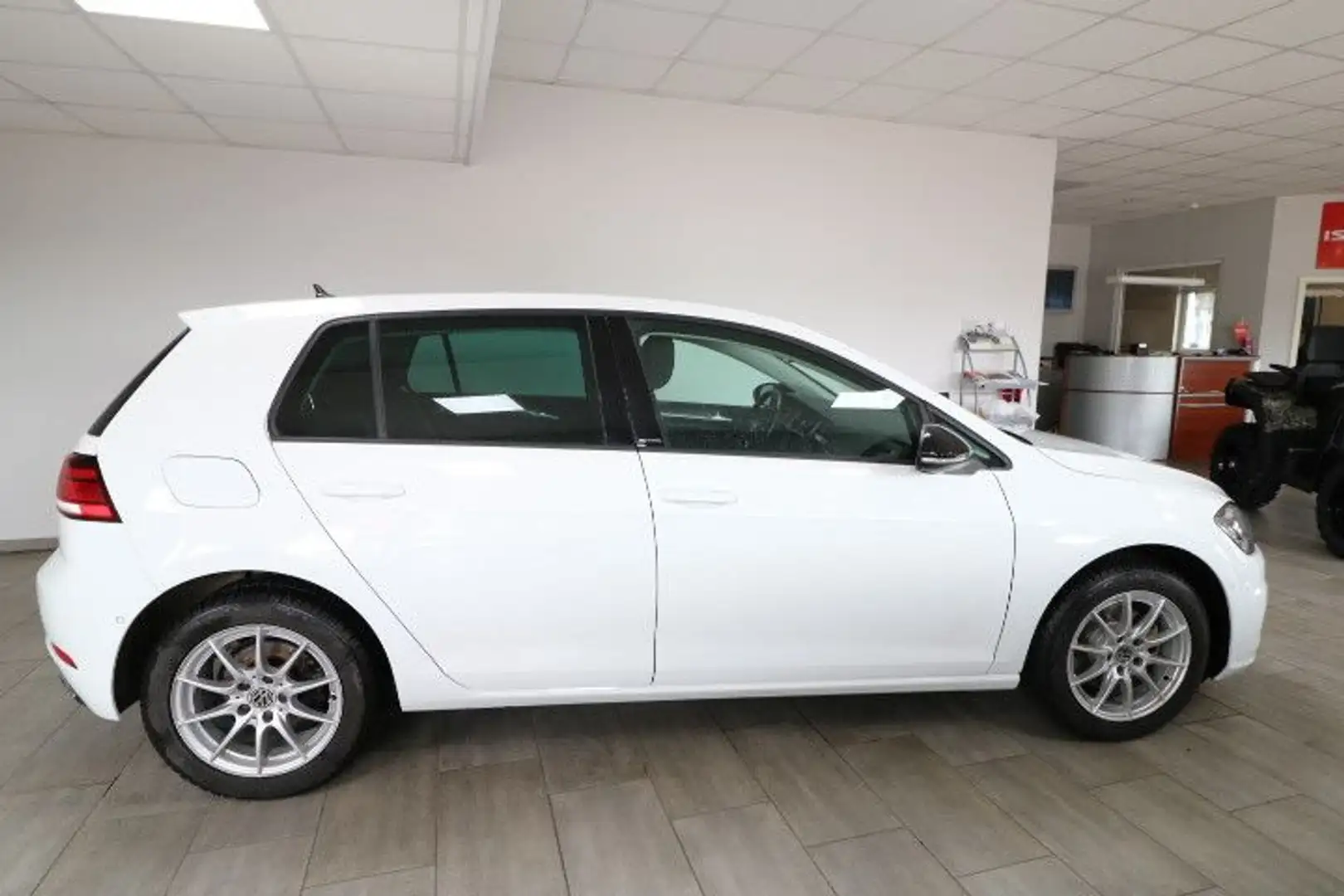 Volkswagen Golf VII 1.5 TSI IQ.DRIVE Weiß - 2