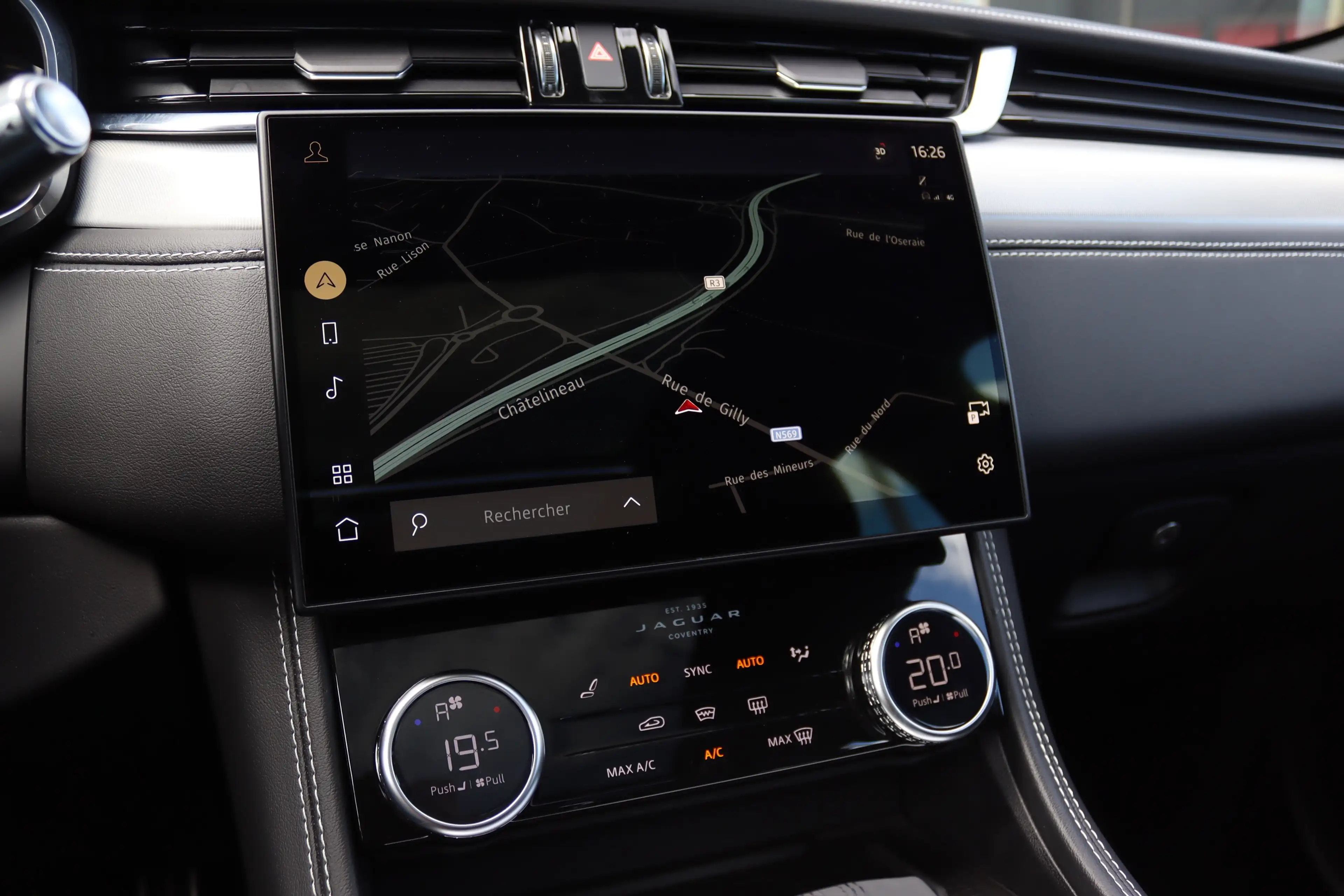 Jaguar F-Pace P250 AWD R-DYNAMIC S TOIT PANO FACELIFT FULL OPTIONS — photo 12
