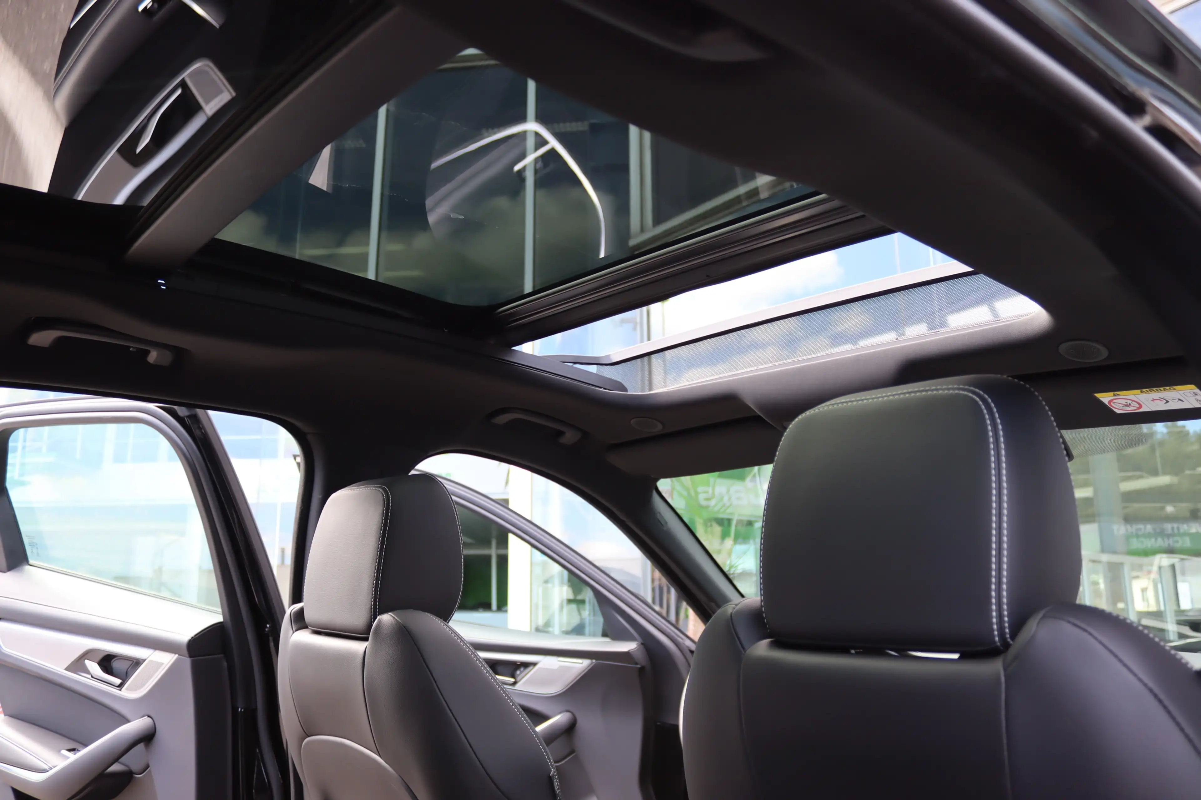 Jaguar F-Pace P250 AWD R-DYNAMIC S TOIT PANO FACELIFT FULL OPTIONS — photo 10