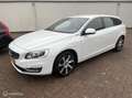 Volvo V60 2.4 D6 AWD Plug-In Hybrid Summum Weiß - thumbnail 1