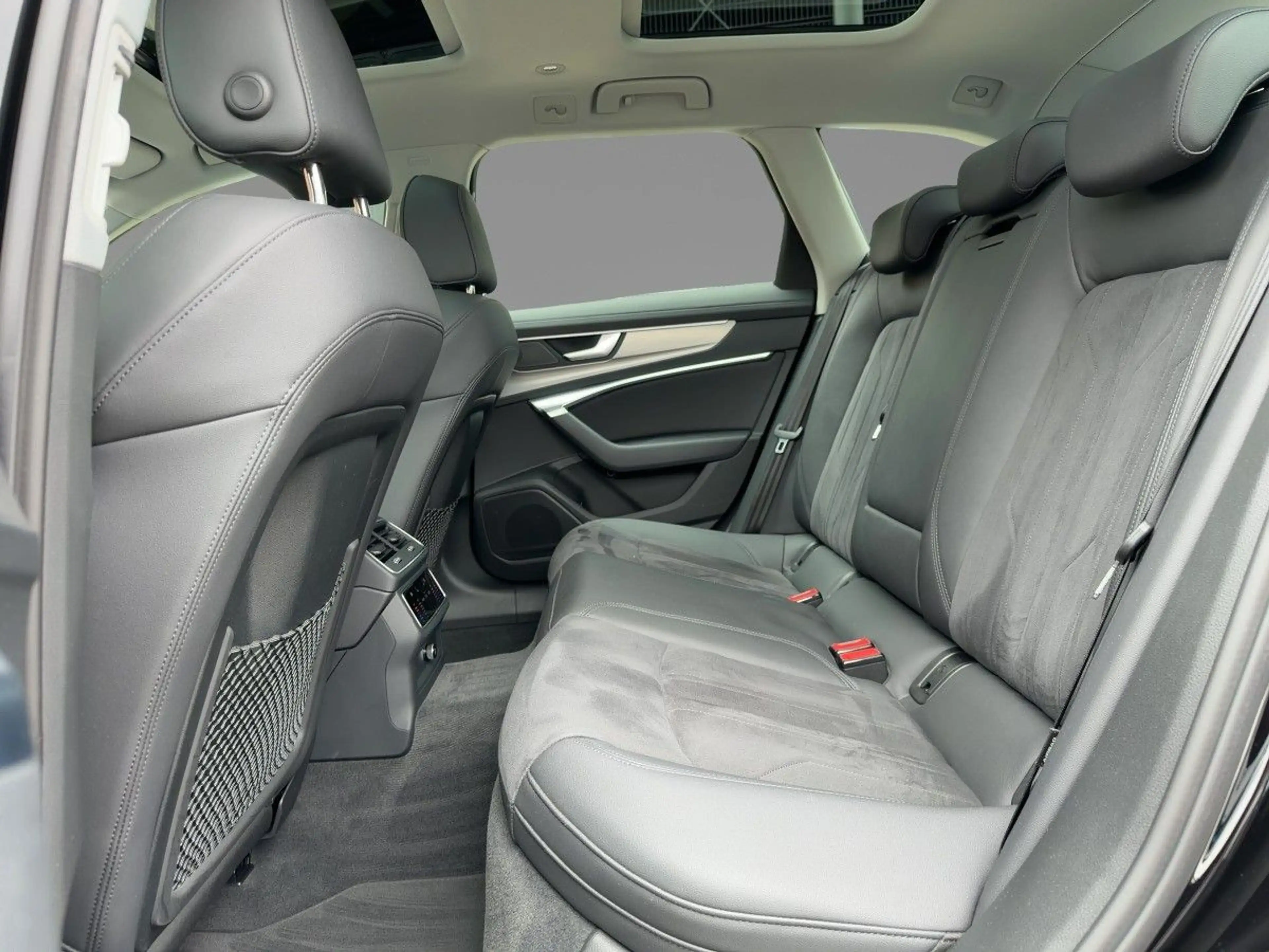 Audi A6 55 TFSI design quattro S tronic Pano So — photo 10