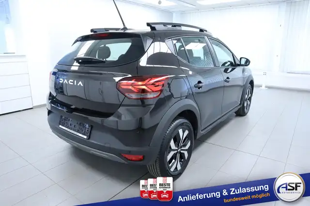 Dacia Sandero Stepway view 7