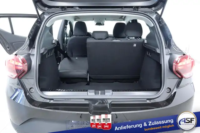 Dacia Sandero Stepway view 12