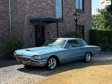 USA 5.8 V8 Hardtop Coupé