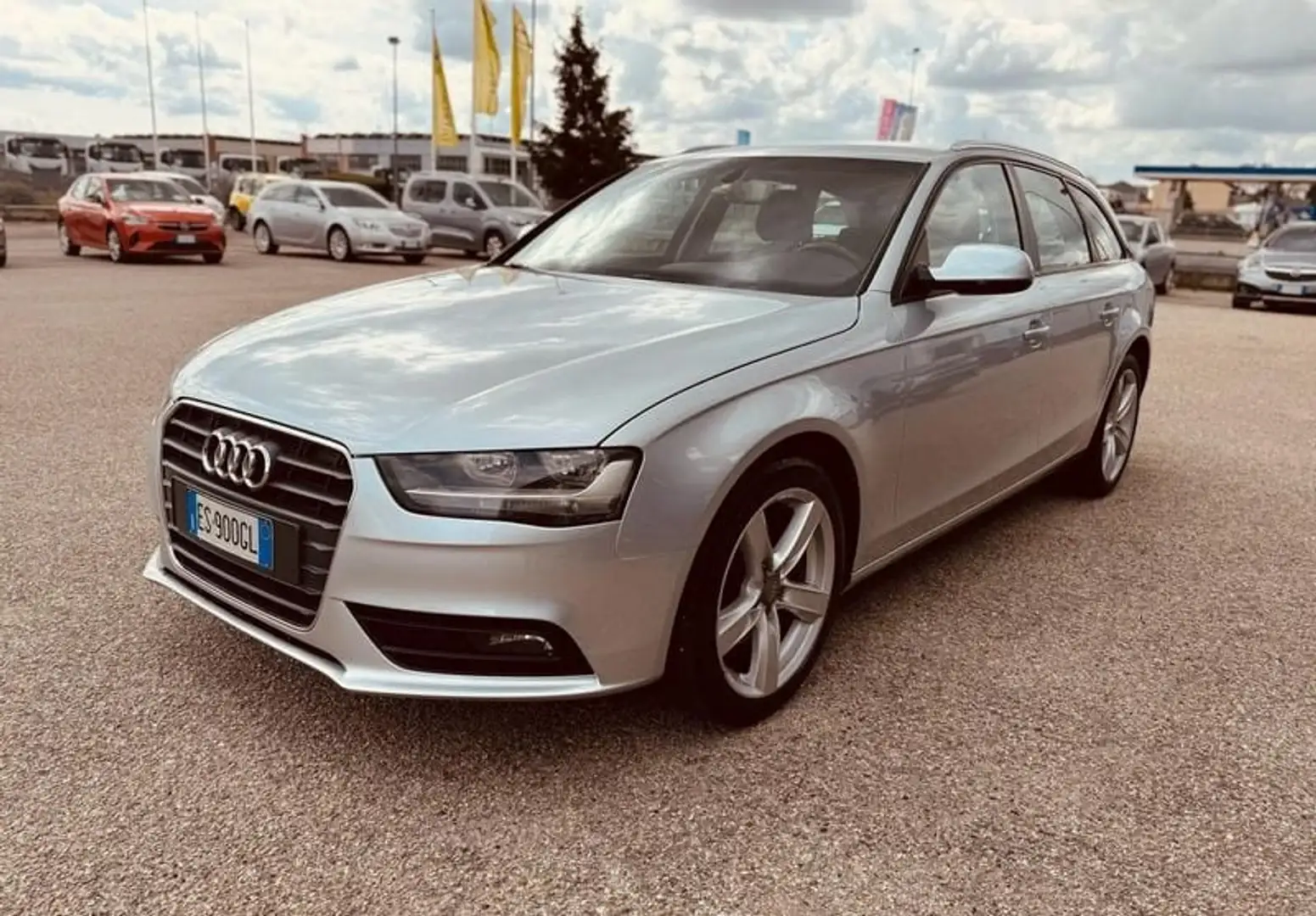 Audi A4 A4 Avant 2.0 TDI 143CV F.AP. Advanced Grau - 1