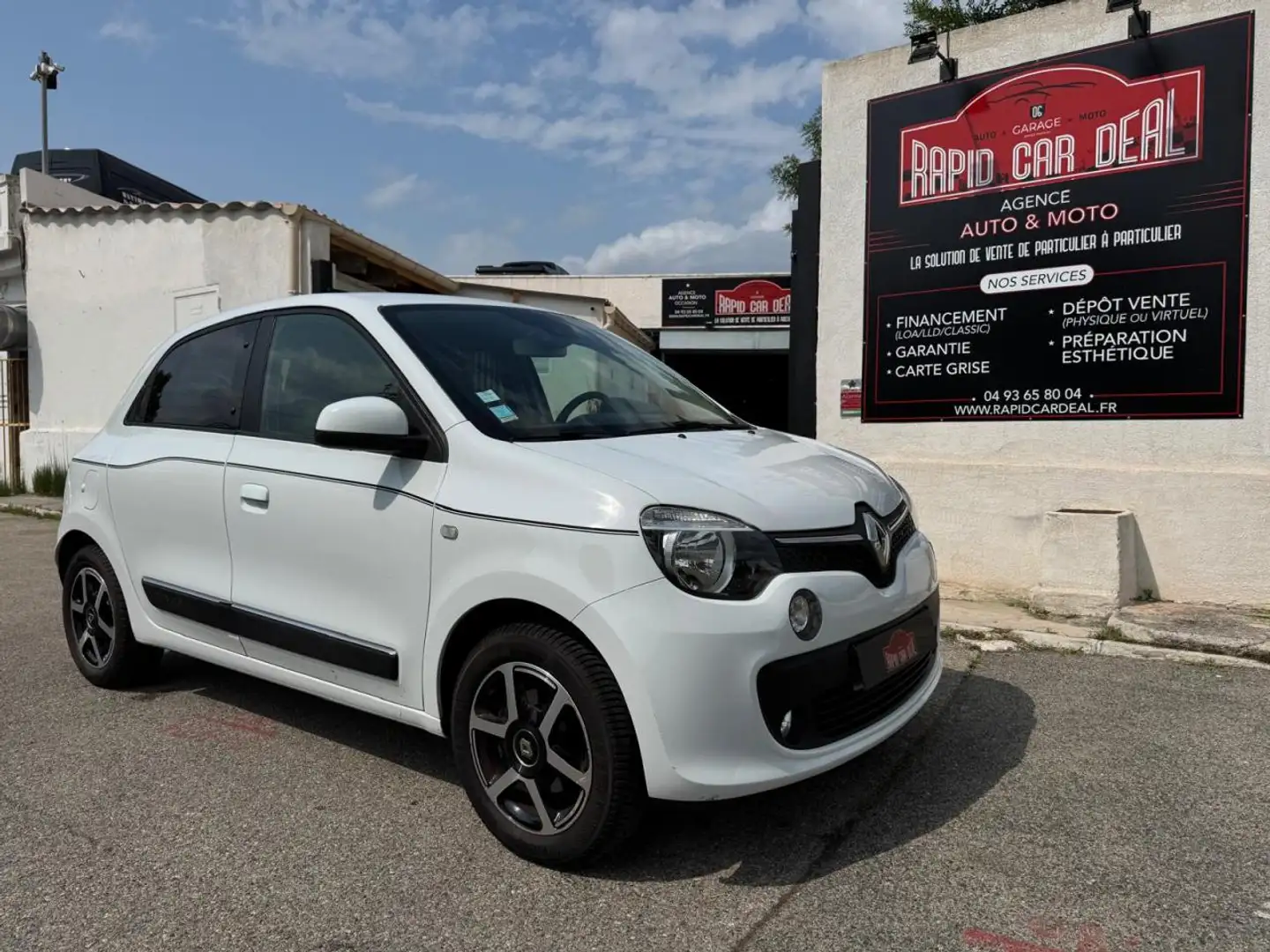 Renault Twingo Twingo 0.9 Energy TCe - 90  III BERLINE Intens 2 P Blanc - 1