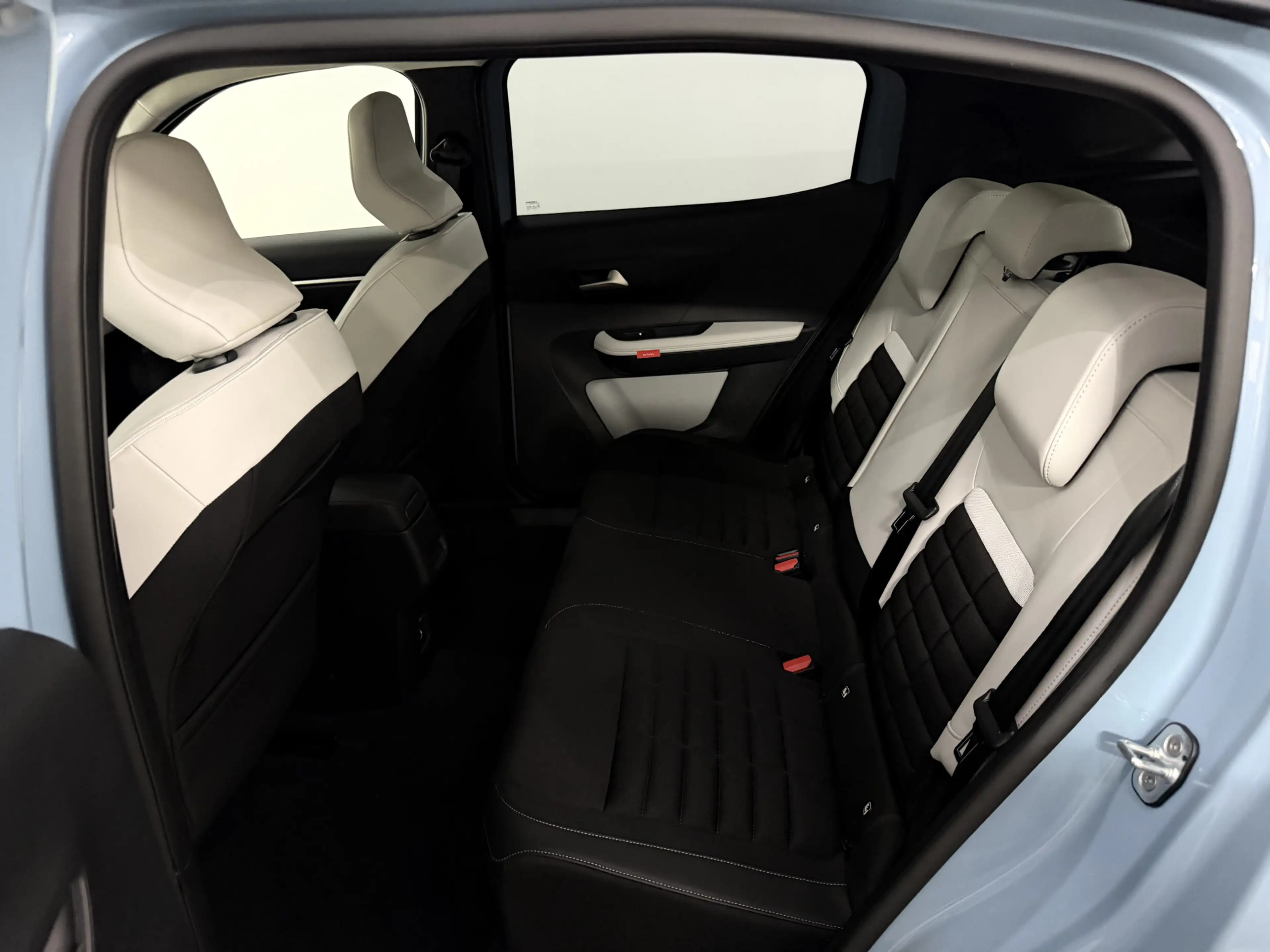 Citroen C3 Aircross 1.2 Hybrid 145pk Max Camera, Navi, Apple carplay, — photo 8
