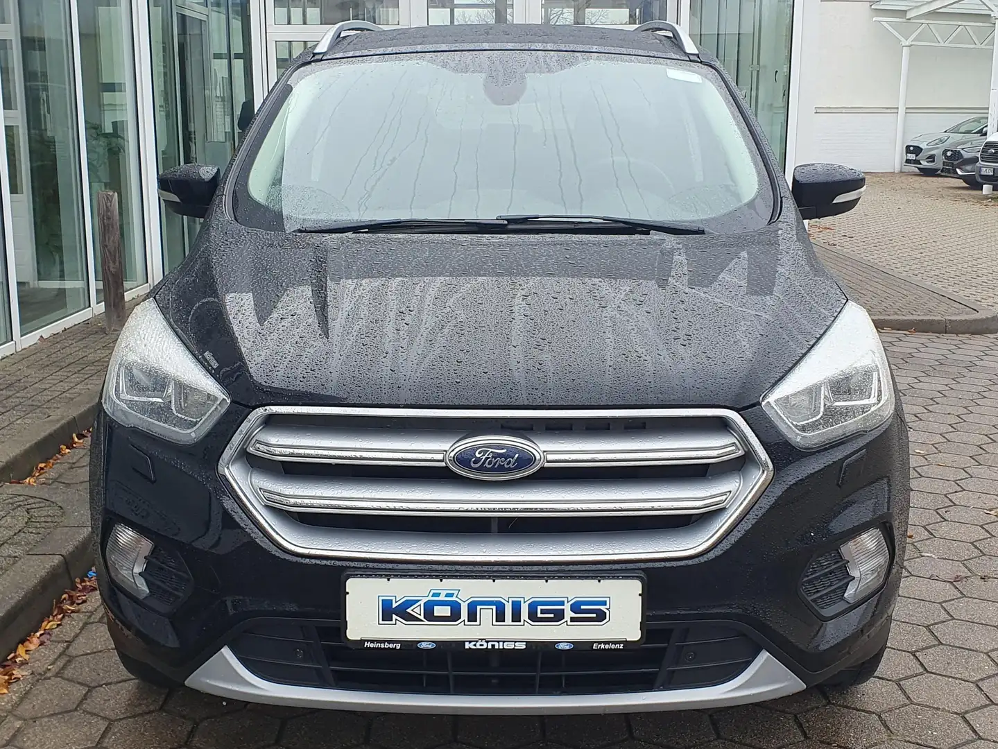 Ford Kuga Titanium "Navigation - Parkpilot-Tempomat" Zwart - 2