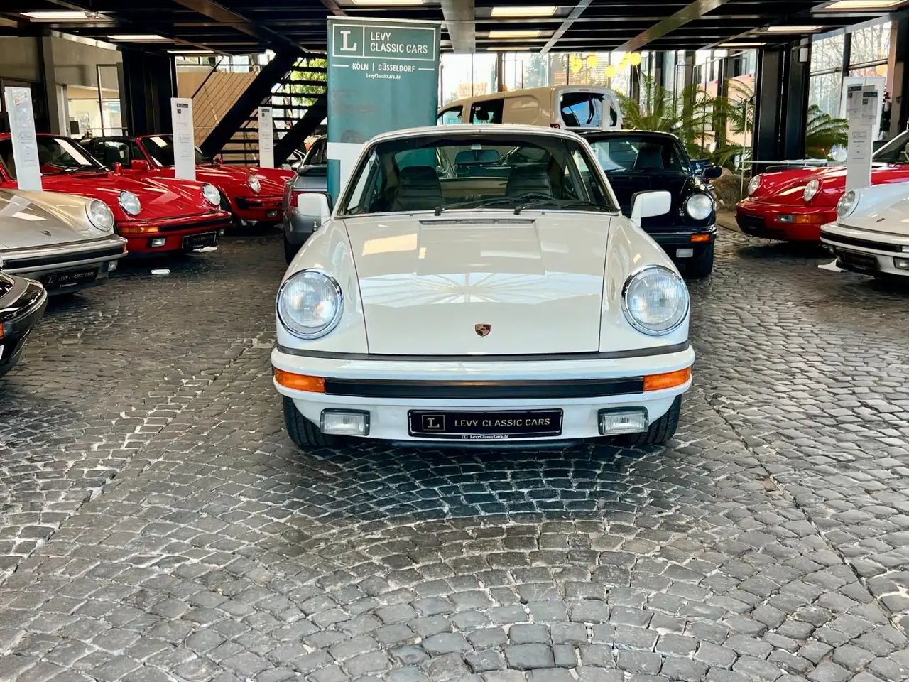 Porsche 911 3,0 SC Coupe Motor revidiert vor 5TKm Scheck, foto 9