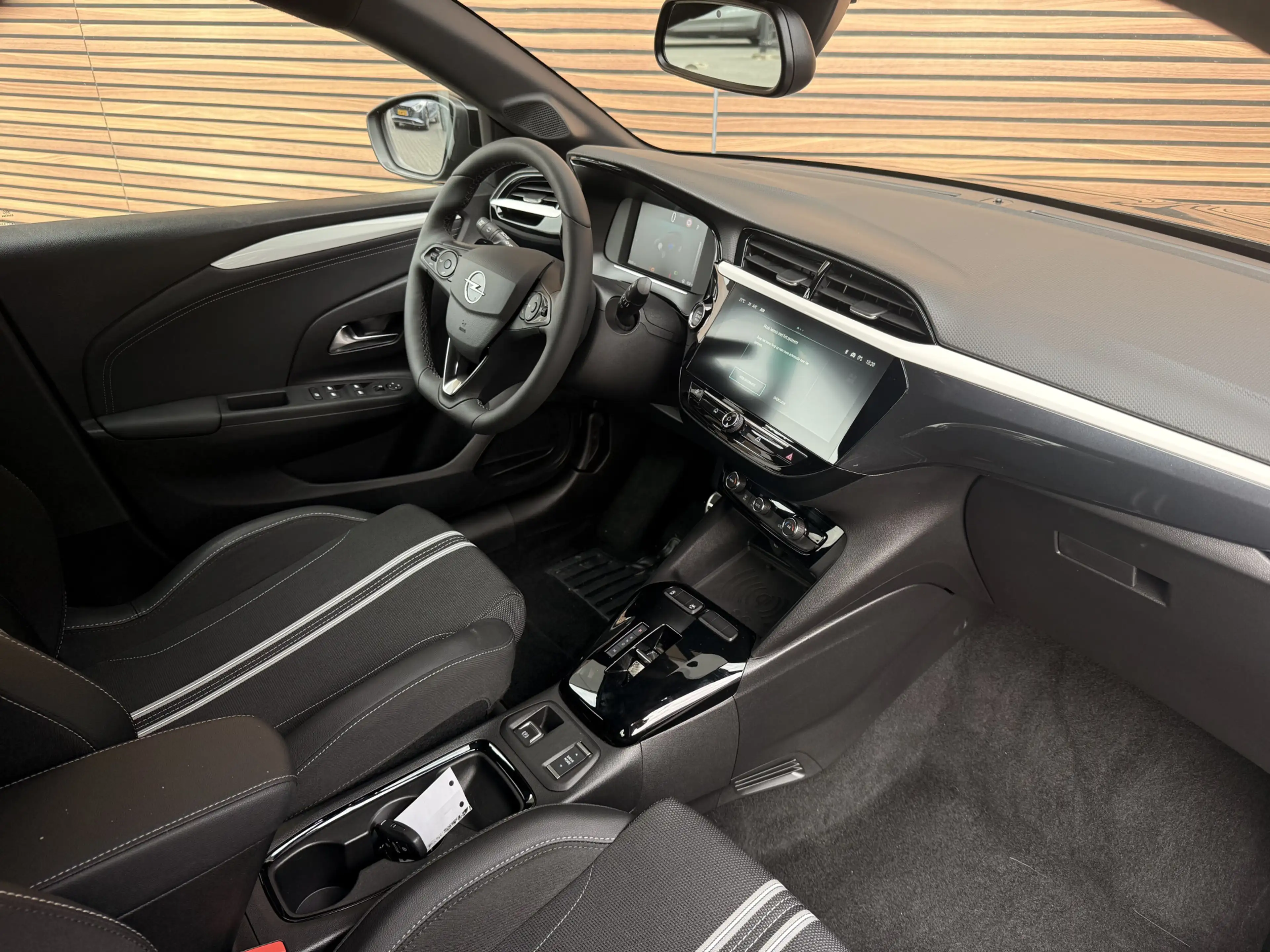 Opel Corsa 1.2 Turbo Hybrid GS Camera / Carplay / Lm velg / C — photo 4