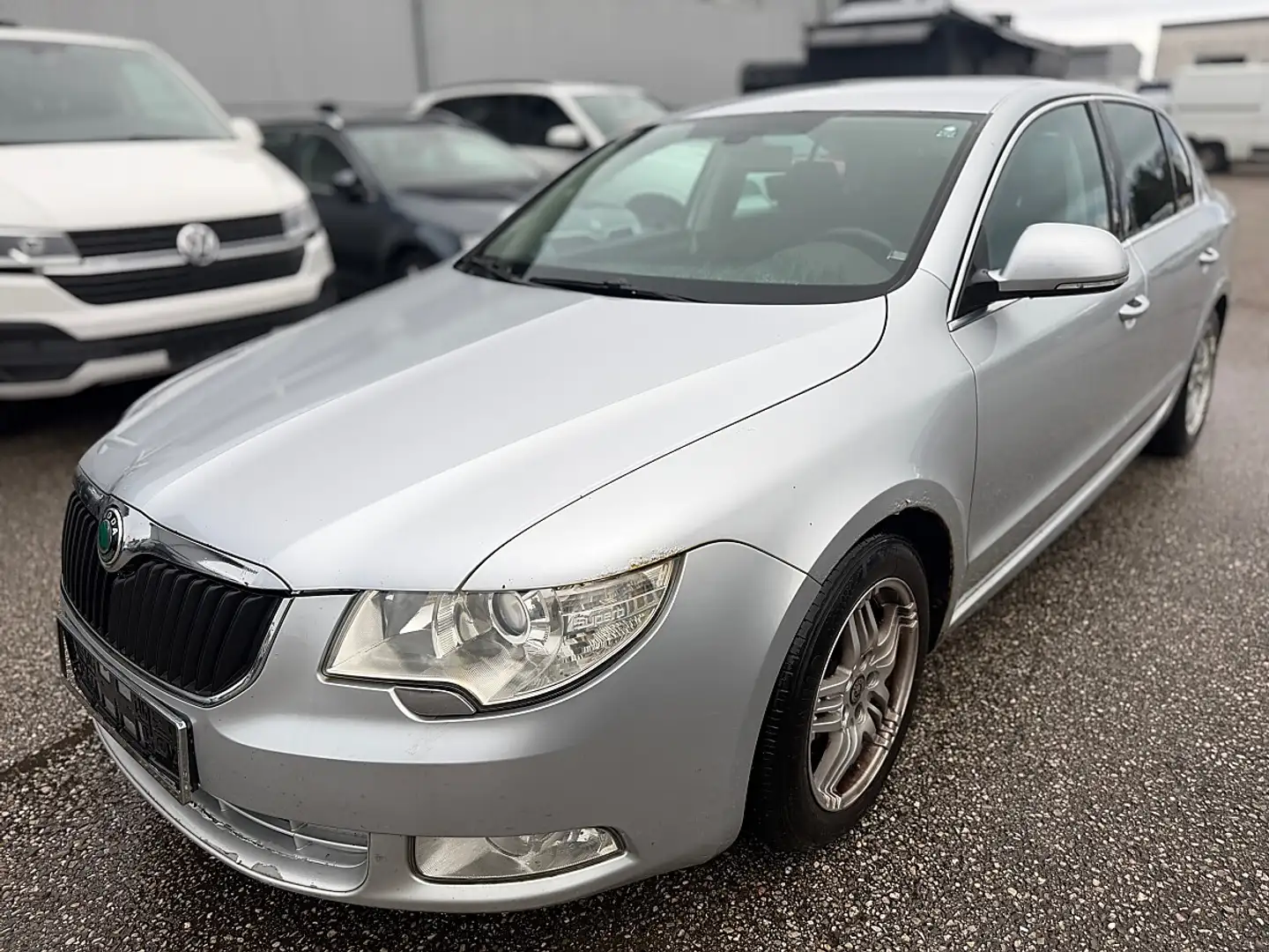 Skoda Superb 1.9 TDI Silber - 2