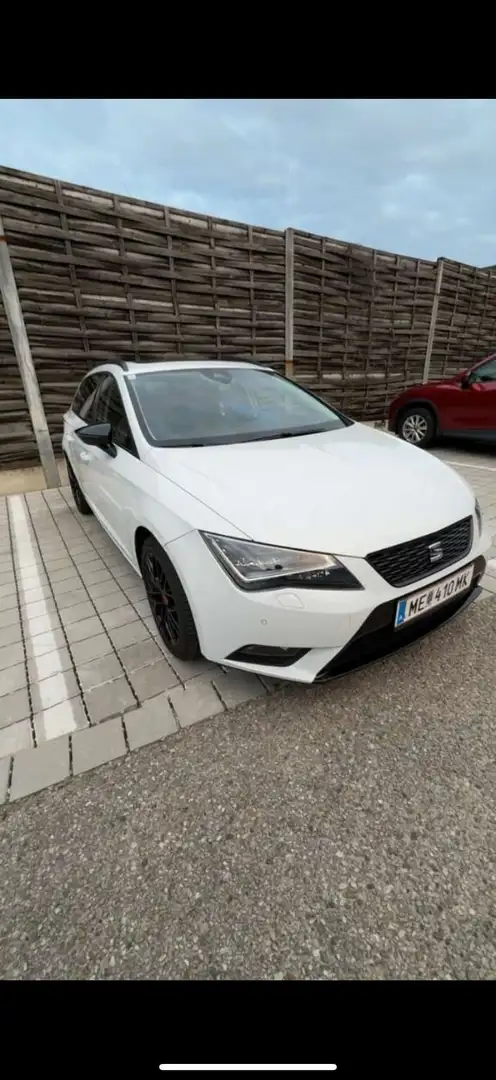 SEAT Leon ST 2.0 TDI Start&Stop DSG XCELLENCE - 1