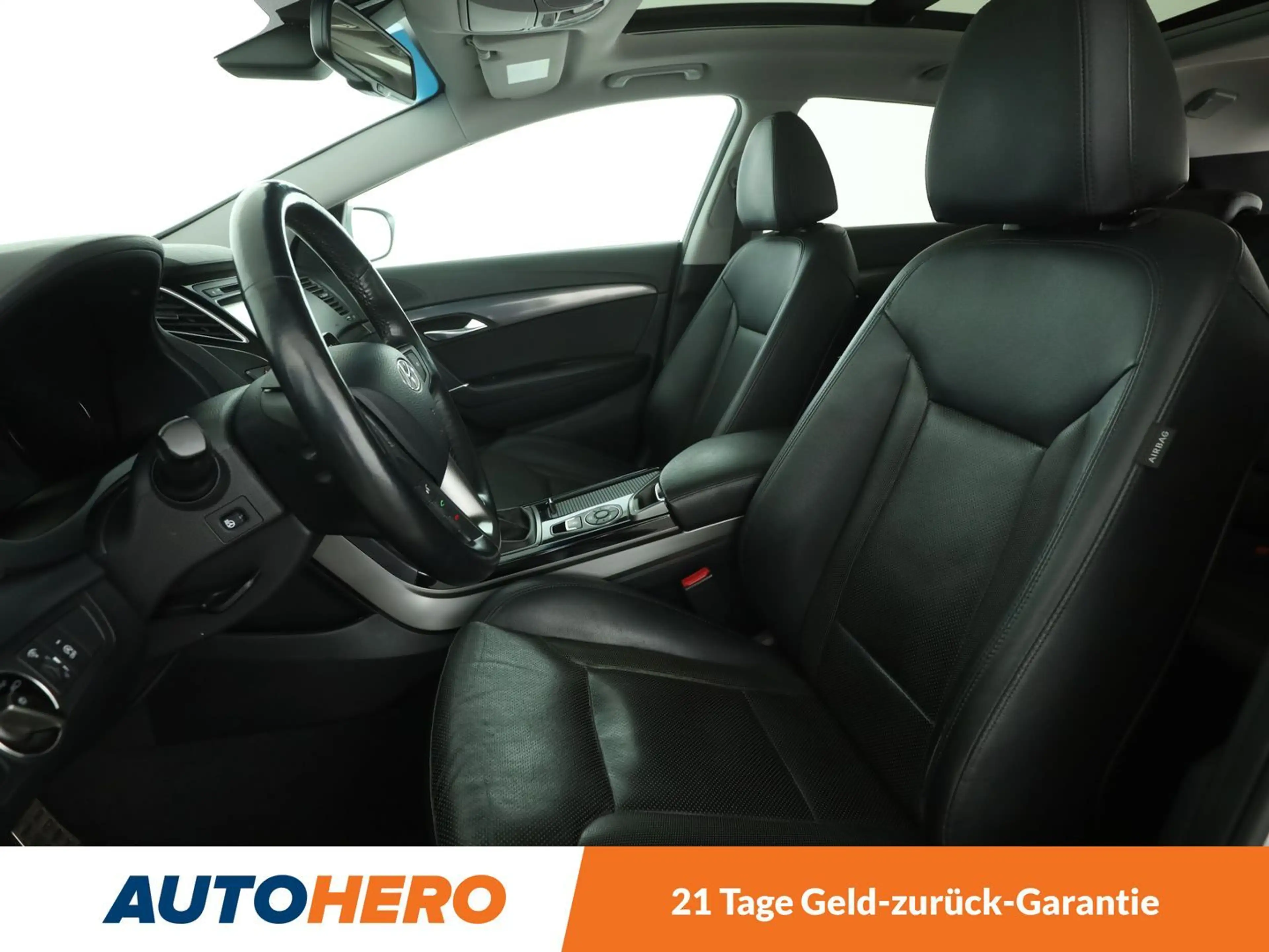 Hyundai i40 1.7 CRDi Premium Blue*NAVI*XENON*TEMPO*CAM*PDC*SHZ — photo 10