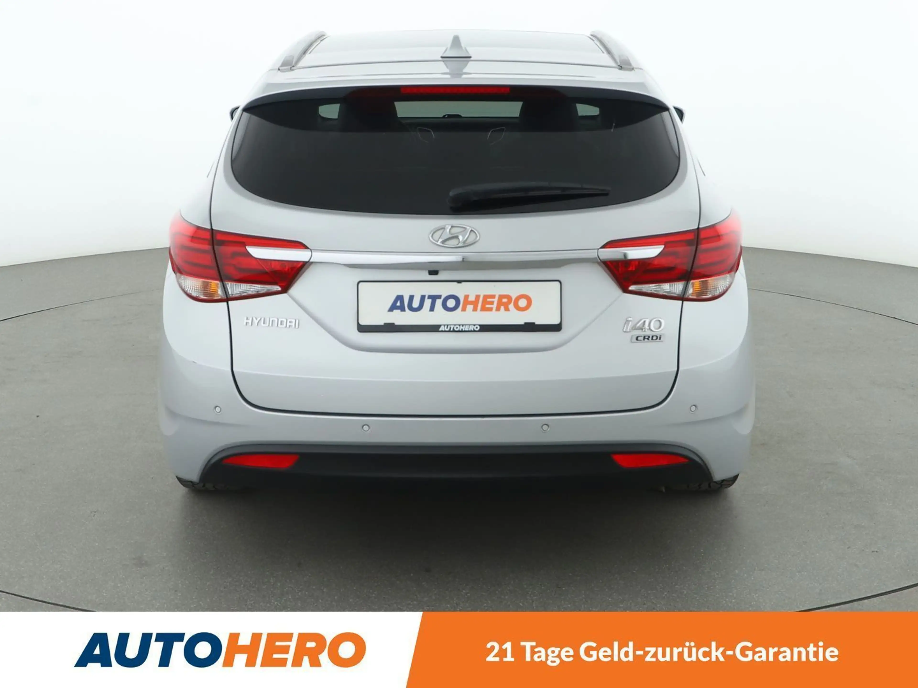 Hyundai i40 1.7 CRDi Premium Blue*NAVI*XENON*TEMPO*CAM*PDC*SHZ — photo 5