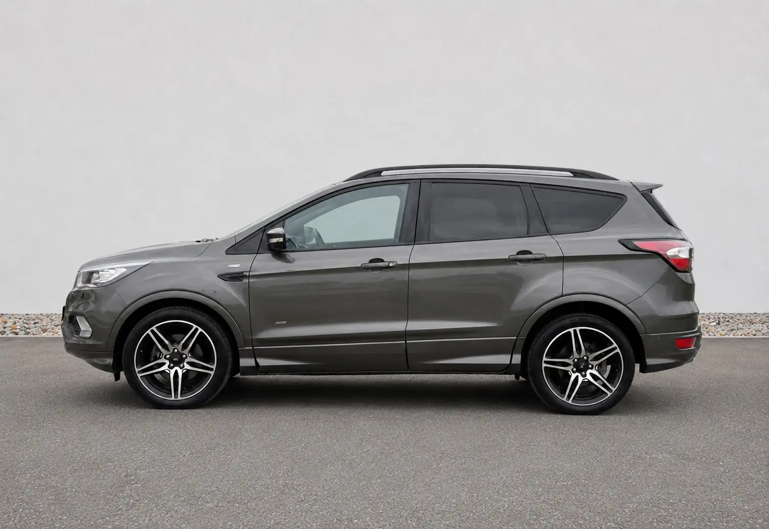 Ford Kuga 2,0 TDCi Titanium Start/Stop Powershift Aut. AWD - 1
