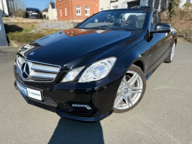 Mercedes-Benz E 350 E Cabrio AMG Line Airscarf Leder H&K SHZ